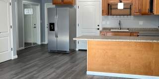 New Energy Efficient Constuction! Gallery 8