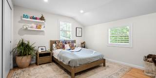 Gorgeous home in Englewood! Gallery 29