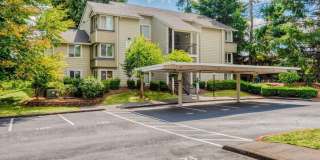 Willamette Falls Court Apartments Gallery 2