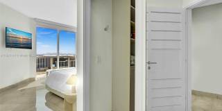 16500 Collins Ave Gallery 65