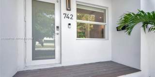 742 NE 81st St MIAMI, FL 33138 Gallery 52