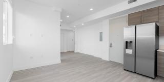 ST Living at 549 N Heliotrope Dr | Fresh &  Modern for the Best of LA Living! Gallery 7