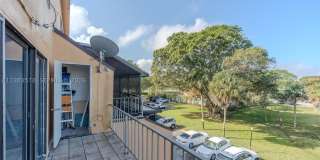 430 Commodore Dr Gallery 34