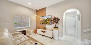 10880 NW 58th Ter Gallery 19