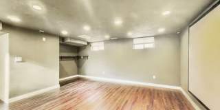 Monroe Park Gallery 15