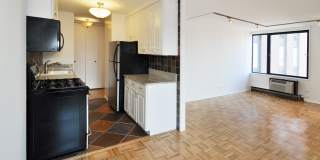 1623 Third Avenue Gallery 3