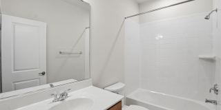 8178 RED HOOK Street Gallery 24