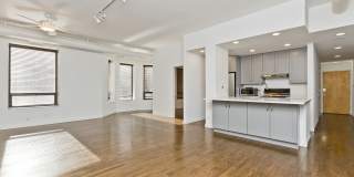 501 North Wells Street Gallery 3