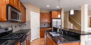 5Bd/3Ba Lynnwood House Gallery 8