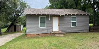 9423 Northeast 28th Street Gallery 1