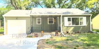 2416 SW 25th Drive Gallery 1