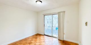11 Hodges Ave. Gallery 10