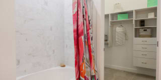 Alexan on 8th Gallery 21