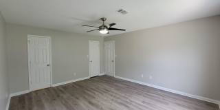 7025 Stoneridge Drive Gallery 9