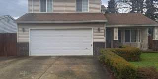 3 BEDROOM - AC - move in ready Gallery 1