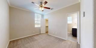 2011 Harvey Mitchell Parkway S Gallery 28