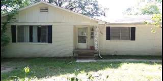 701 N Buchanan 701 N Buchanan Gallery 1