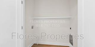 696 S 22nd St Gallery 17