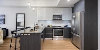 345 Harrison Avenue Gallery 17