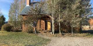 Mountain-View Country Living Near the Teton River Gallery 1