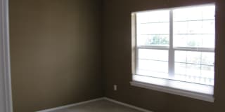 16525 NW Talkingstick Way ~ Magnificent Home with Many Great Features Gallery 14