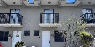 324 W 74th Pl 324 W 74th Pl Gallery 1