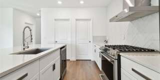 5507 RAINWOOD MEADOWS Drive Gallery 17