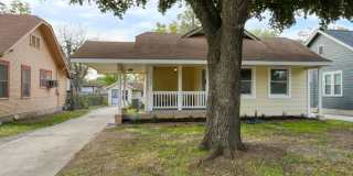 Updated 3 Bedroom Historic Home Near Woodlawn Lake in Northwest San Antonio Updated 3 Bedroom Historic Home Near Woodlawn Lake in Northwest San Antonio Gallery 3