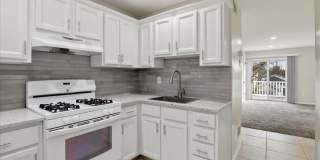 21 Washington Street unit: D Gallery 15