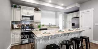 770 Bluffs Court Gallery 1