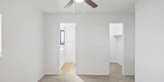 James Pointe Apartments Gallery 110