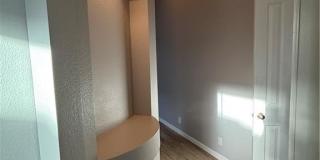 2210 Grove Dr Gallery 28