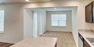 2835 Strauss Ln Gallery 4