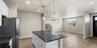 5-bedroom, 3-bedroom single family home! Gallery 14