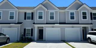 ABSOLUTELY BEAUTIFUL BRAND-NEW BUILD TOWNHOME Gallery 1