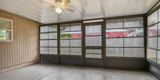 Large 4-bedroom home in San Jose neighborhood Gallery 11