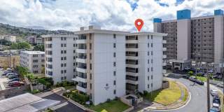 Close to UH- 2 bed/ 1 bath/ 1 parking Gallery 1