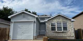 Incredible 3 Bed 2 Bath Home w/1 Car Garage Incredible 3 Bed 2 Bath Home w/1 Car Garage Gallery 1