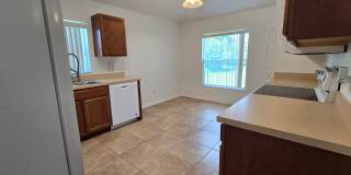 3/2 ~ Lake View Estates ~ Corner Lot! 3/2 ~ Lake View Estates ~ Corner Lot! Gallery 19