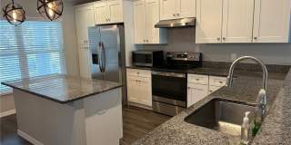5825 N Larkspur Way Gallery 5