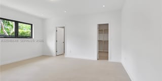 950 Bayamo Ave Gallery 35