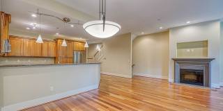 Refined Portland Residence Near Forest Park & NW 23rd Gallery 14