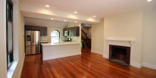 Stylish Fort Hill 5bd/2.5bath Gallery 3