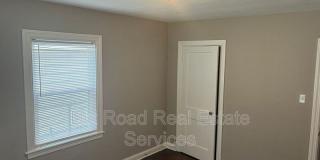 112 Iroquois Avenue Gallery 16