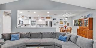 912 Blueberry Drive Gallery 8