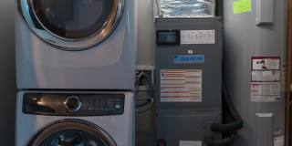 576 E Third Street unit: 310 Gallery 9