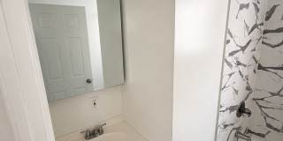 125 N Wilton St Gallery 20