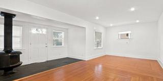 4260 Lincoln Avenue Gallery 2