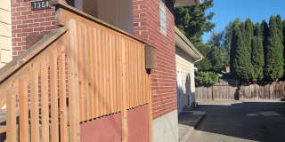 Fully remodeled 2-story 3 bed/2 bath townhome/duplex AVAILABLE NOW for $3300! Gallery 21