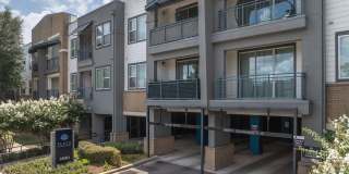 Flats on Tanglewilde Gallery 21